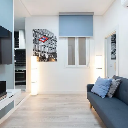 Plaza Mayor Apartment Madrid Exterior photo